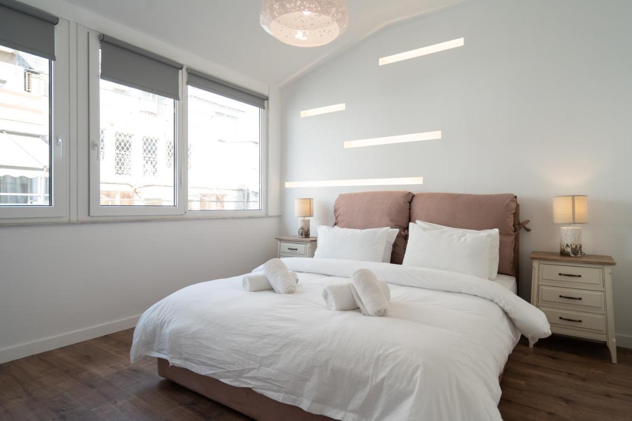 דירות Athens Experience In Exarchia, Big Terrace מראה חיצוני תמונה